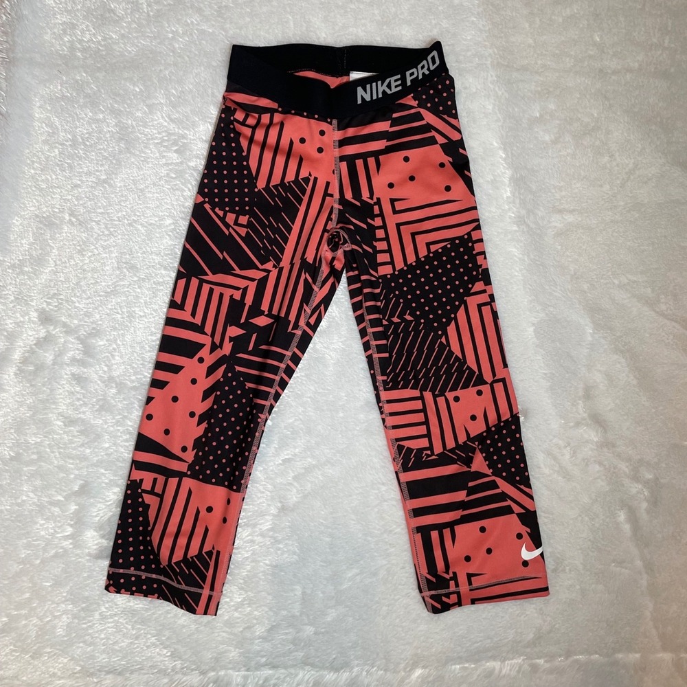 Nike Pro Dri-FIT‎ Womens XS Cropped Leggings Coral Black Geometric Gymwear